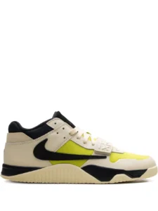 Jumpman Jack TR en colaboración con Travis Scott